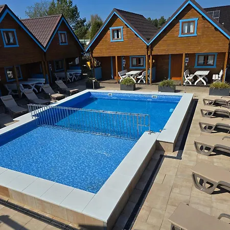 Domki Rekin Podgrzewany Basen Z Brodzikiem Oraz Klimatyzacja Rewal Exterior photo